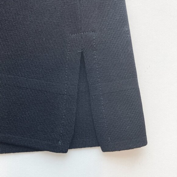 Exclusively Misook Cardigan with Big Buttons - Picture 8 of 9